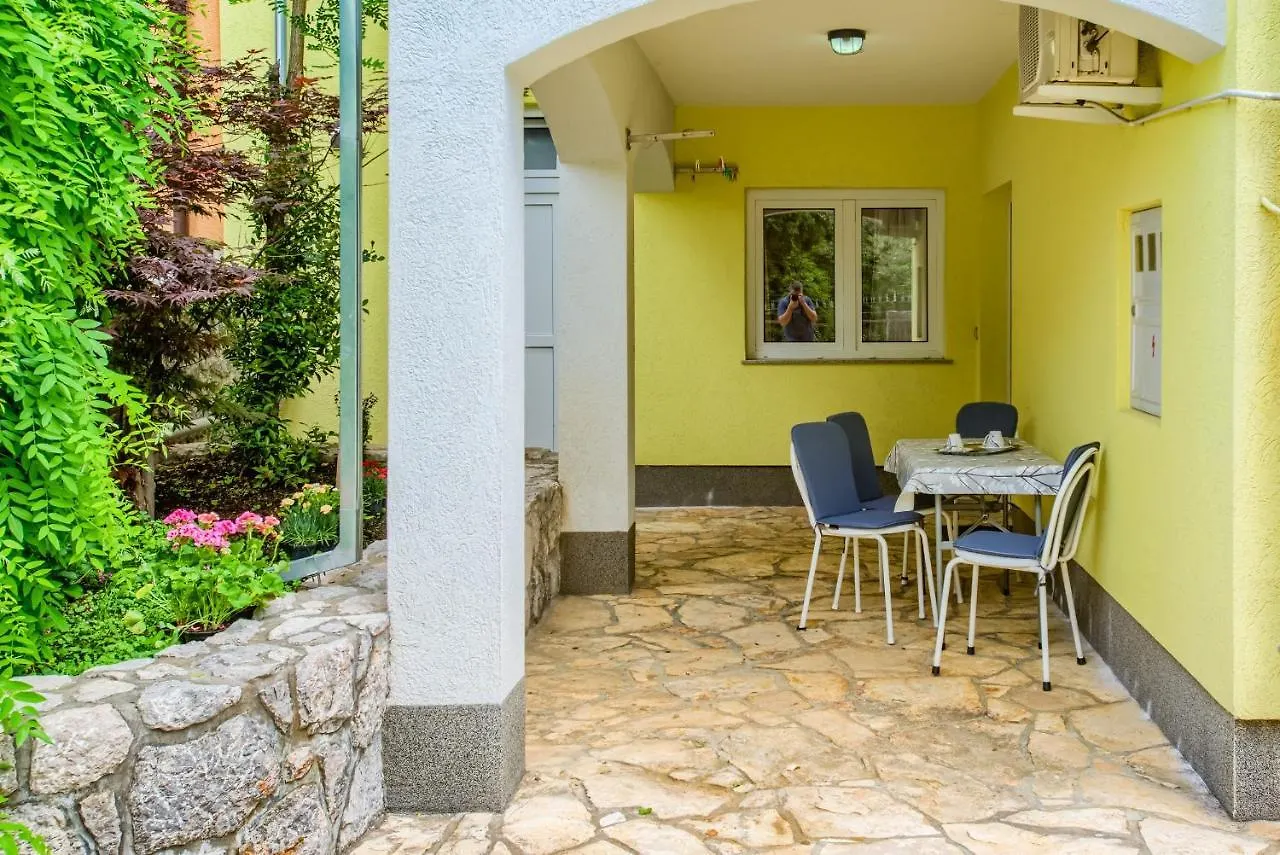 Apartments And Rooms With Parking Space Kraljevica - 17589 Croatia
