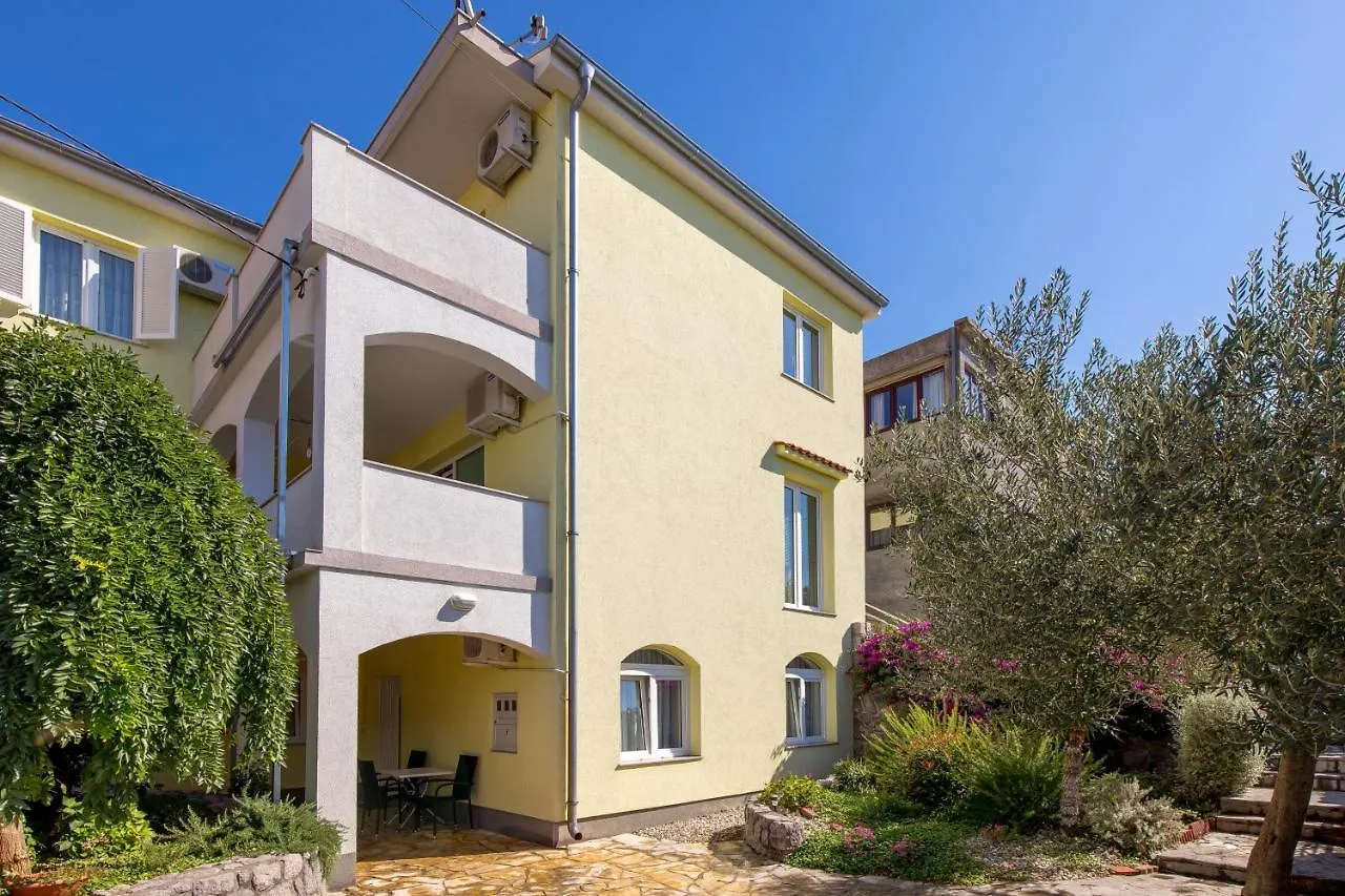Apartments And Rooms With Parking Space Kraljevica - 17589