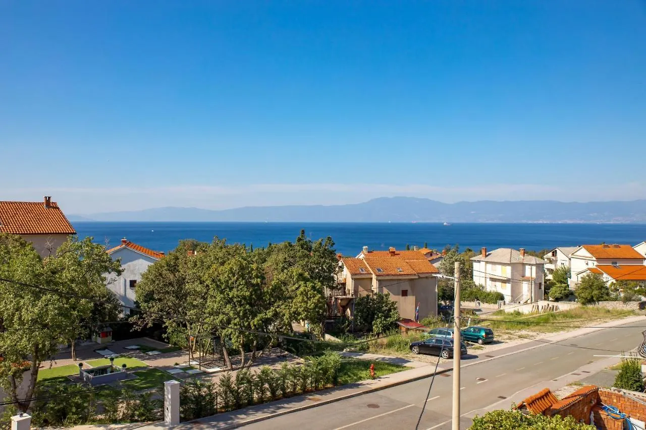 Apartments And Rooms With Parking Space Kraljevica - 17589 Guest house